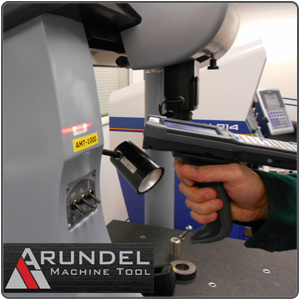Arundel Machine Tool employee performing a gage scan with TracerPlus.